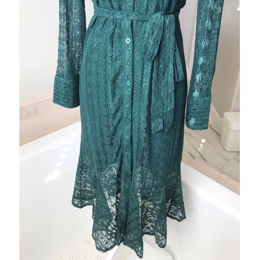 Emerald green lace shirt dress with mermaid skirt - Picture 7 of 7